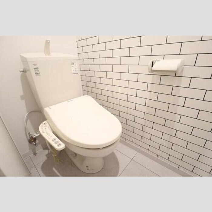 物件内観写真13　(トイレ)