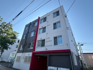 グランピース美園外観写真