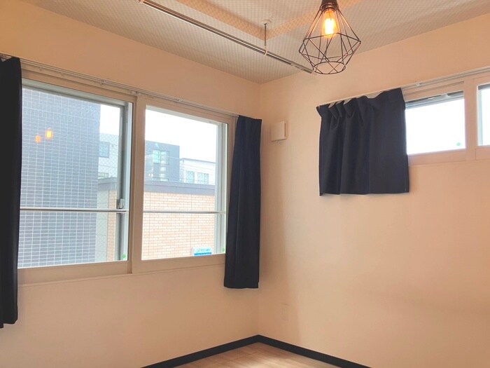 物件内観写真13　(居室)