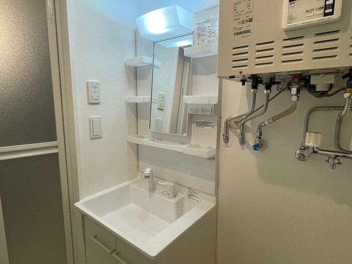 物件内観写真12　(洗面)