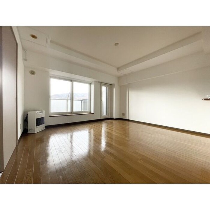 物件内観写真4　(居室)