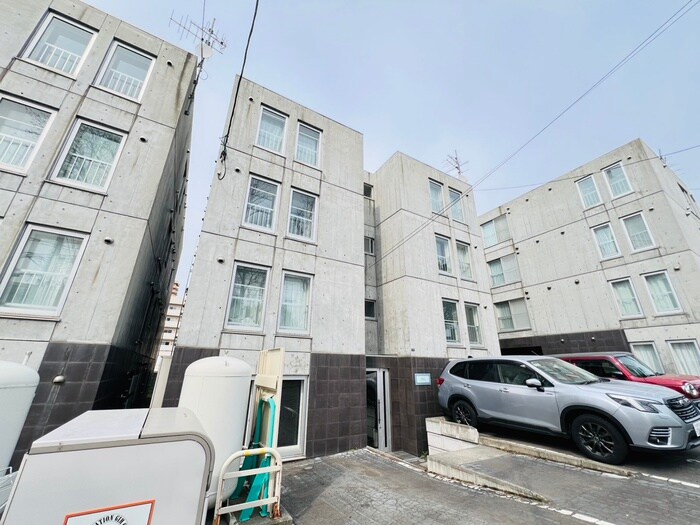 物件外観写真1　(外観写真)