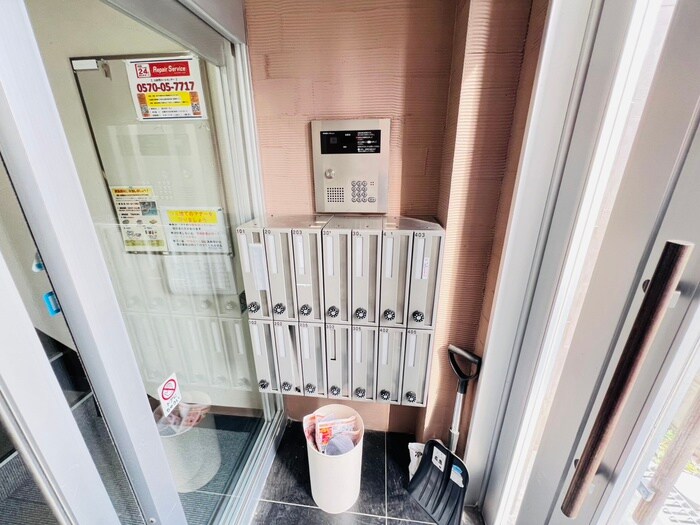 物件外観写真4　(建物設備)