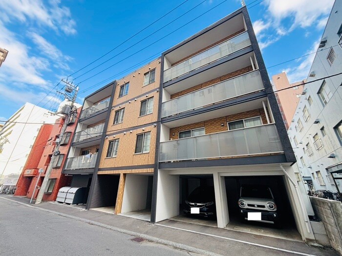 物件外観写真1　(外観写真)