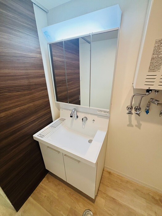 物件内観写真18　(洗面)