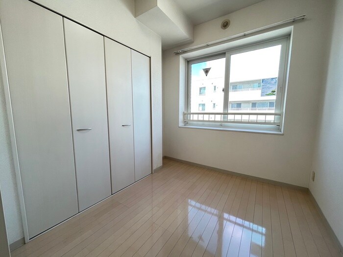 物件内観写真15　(居室)