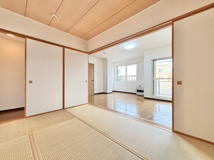 物件内観写真11　(居室)