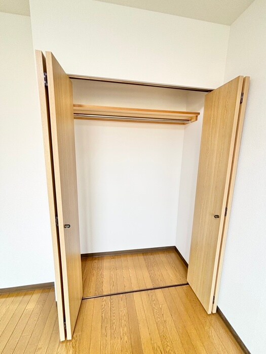 物件内観写真18　(収納)