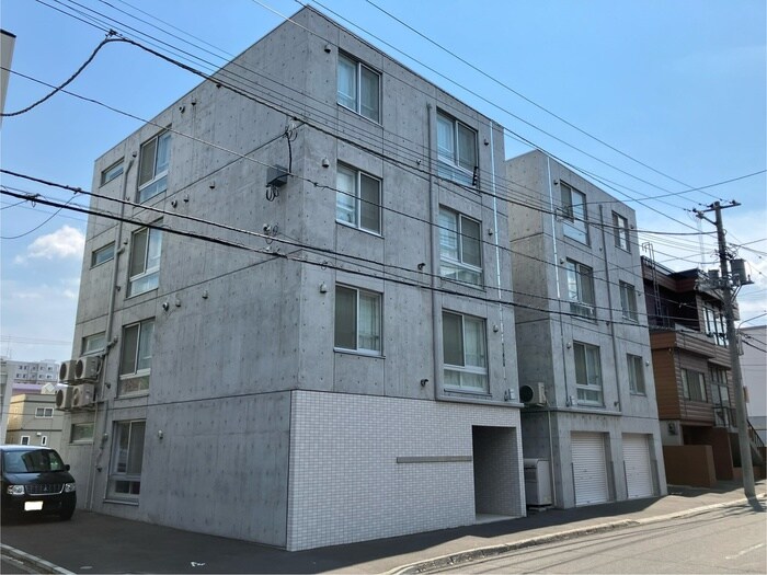 物件外観写真1　(外観写真)