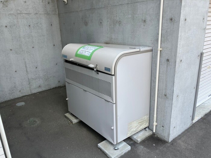 物件外観写真6　(建物設備)