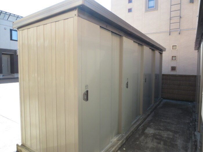 物件外観写真3　(建物設備)