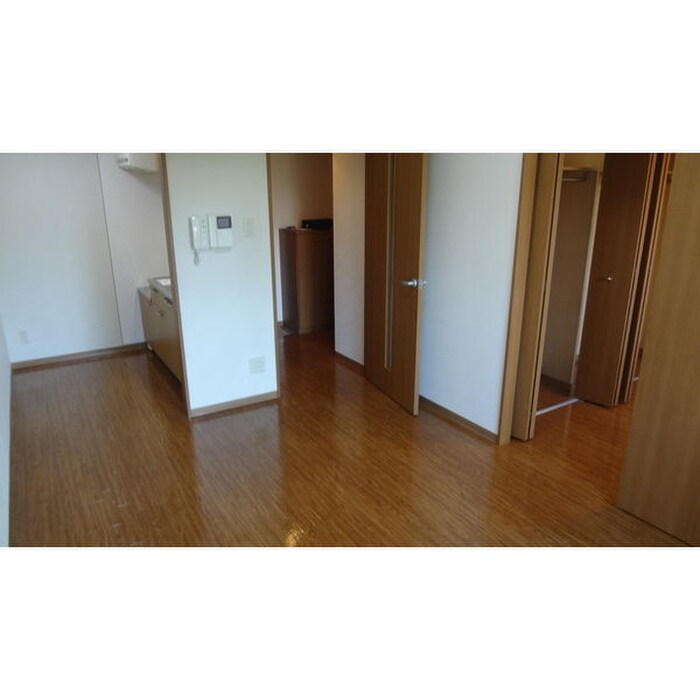 物件内観写真6　(居室)