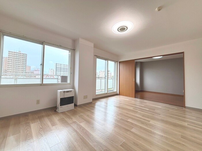 物件内観写真7　(居室)