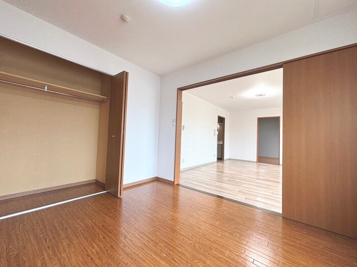 物件内観写真11　(居室)