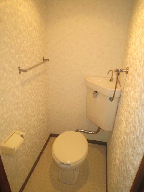 物件内観写真10　(トイレ)