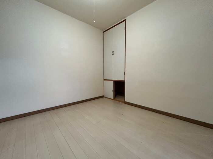 物件内観写真16　(居室)