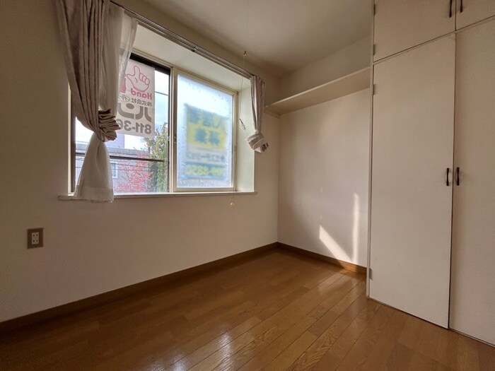 物件内観写真17　(居室)