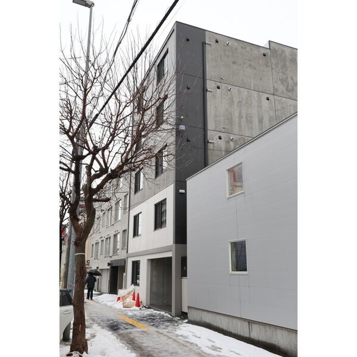 物件外観写真2　(外観写真)