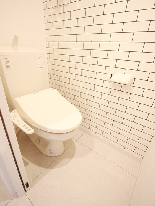 物件内観写真14　(トイレ)