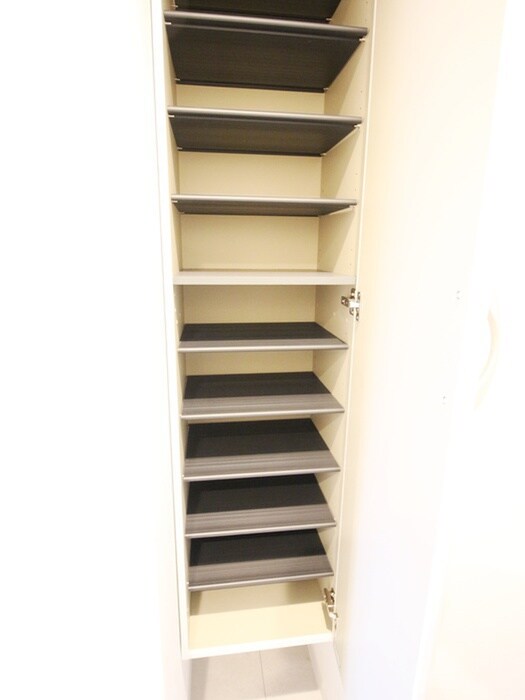 物件内観写真22　(靴箱)