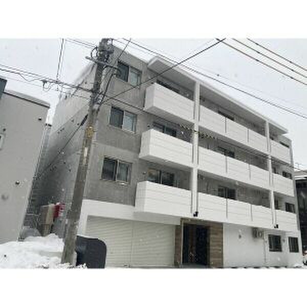 物件外観写真1　(外観写真)