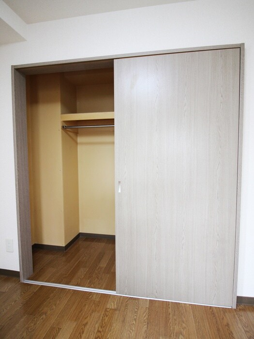 物件内観写真11　(収納)