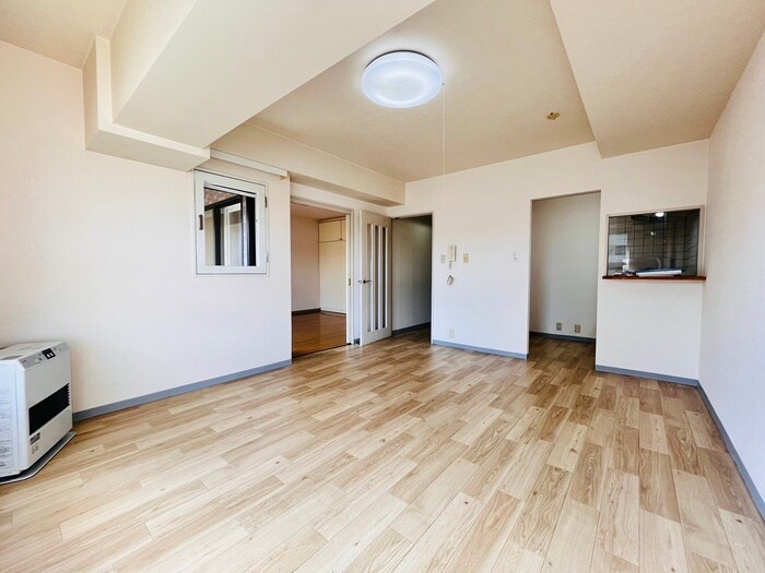 物件内観写真9　(居室)