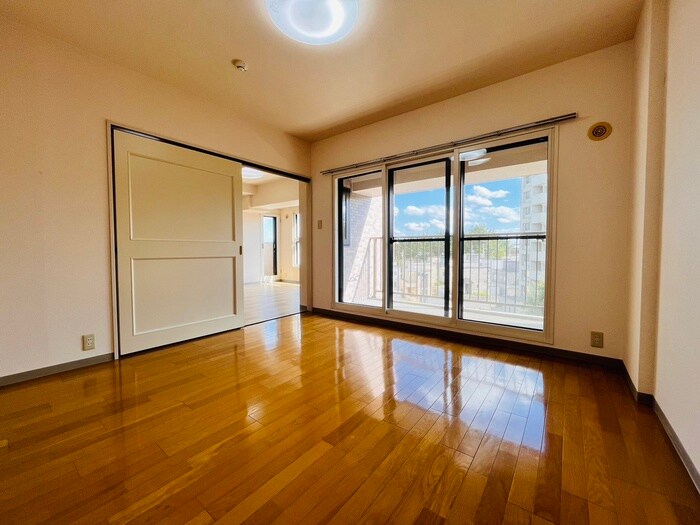 物件内観写真10　(居室)