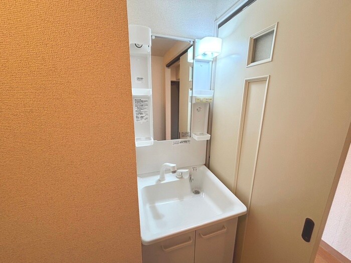 物件内観写真16　(洗面)