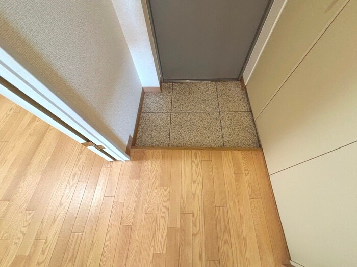 物件内観写真20　(玄関)