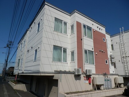 PRESENCE白石外観写真