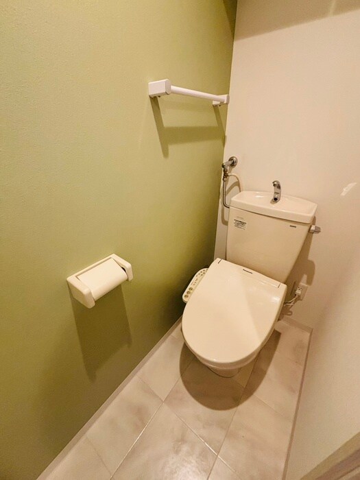 物件内観写真15　(トイレ)