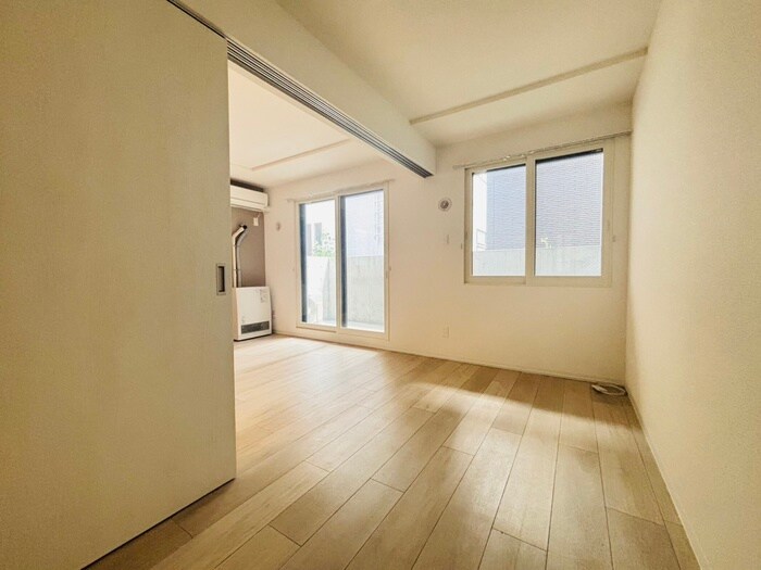 物件内観写真19　(居室)