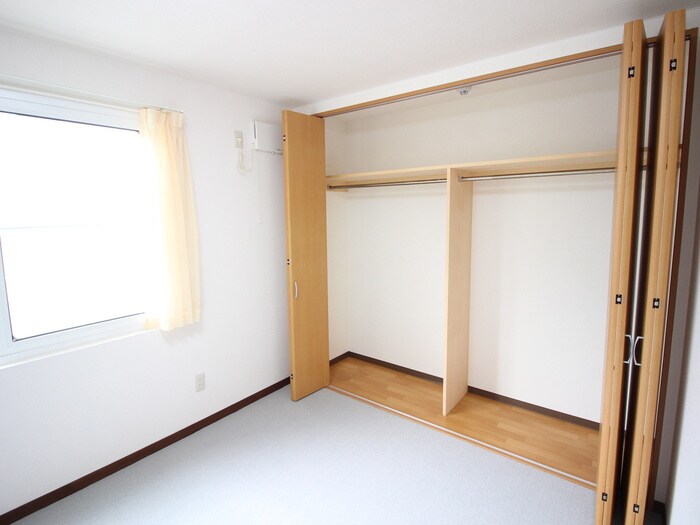 物件内観写真9　(収納)