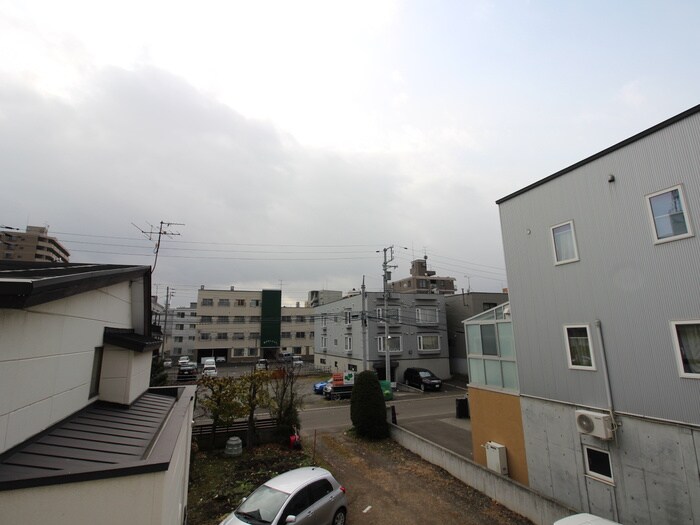 物件内観写真19　(室内からの展望)