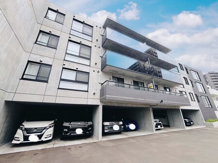 アルファスクエアS17外観写真