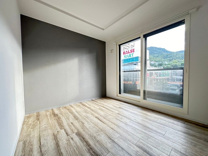 物件内観写真19　(居室)