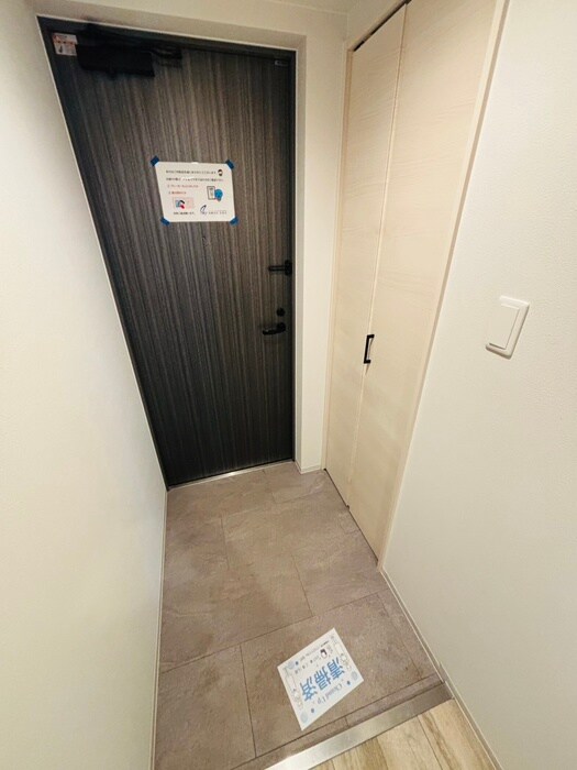 物件内観写真20　(玄関)