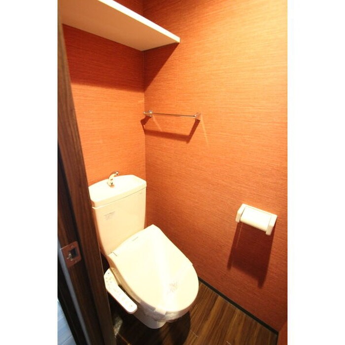 物件内観写真10　(トイレ)