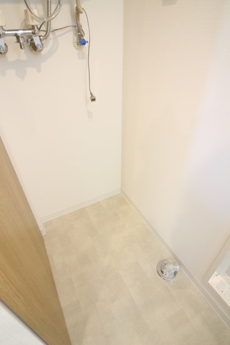 物件内観写真19　(洗濯機置場)