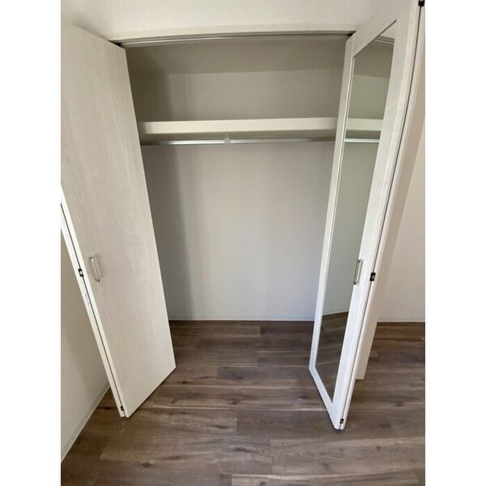 物件内観写真9　(収納)