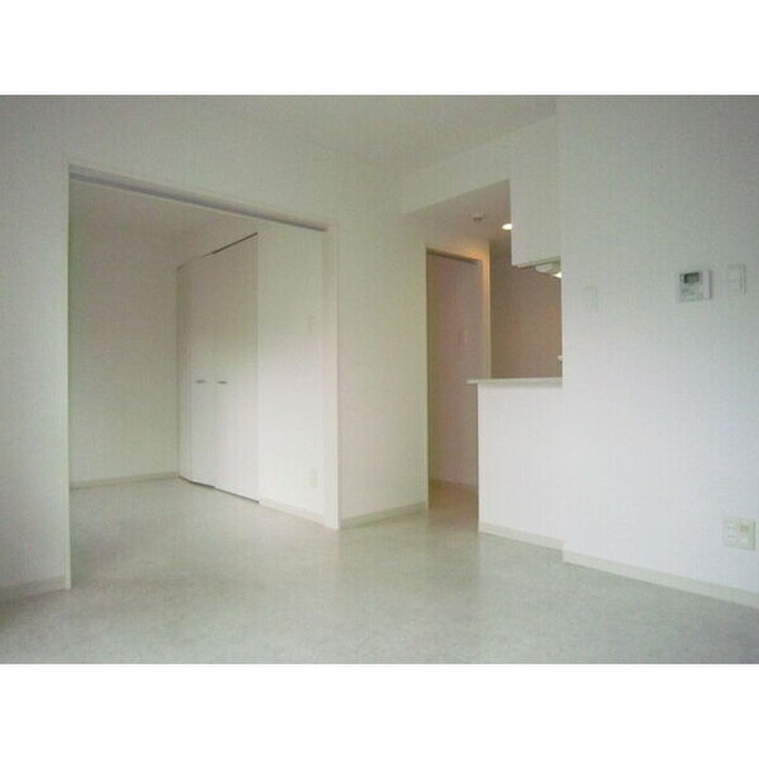 物件内観写真11　(居室)