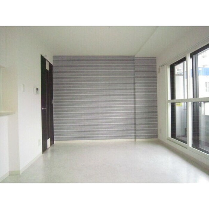 物件内観写真12　(居室)