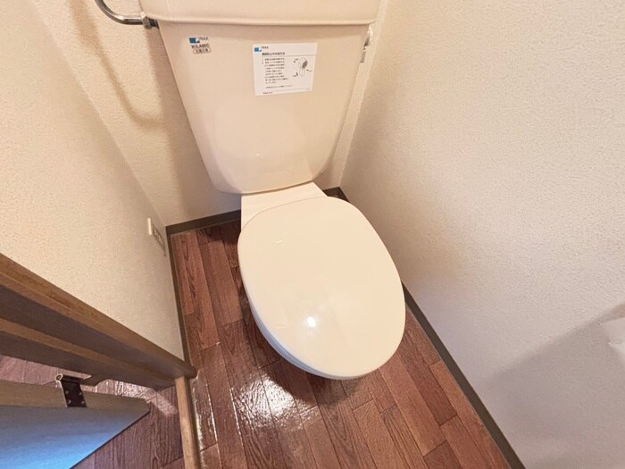 物件内観写真14　(トイレ)