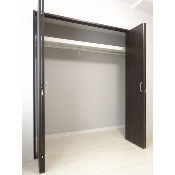 物件内観写真8　(収納)