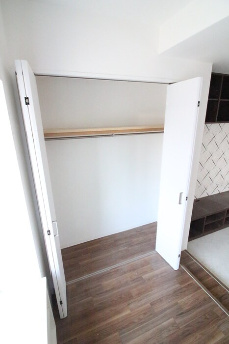 物件内観写真10　(収納)