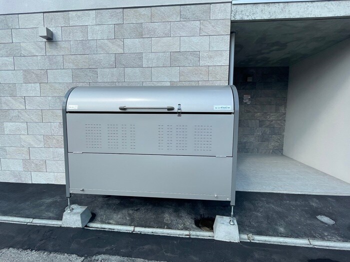 物件外観写真6　(建物設備)