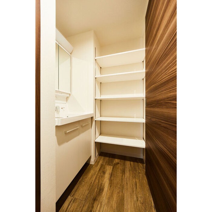 物件内観写真14　(洗面)