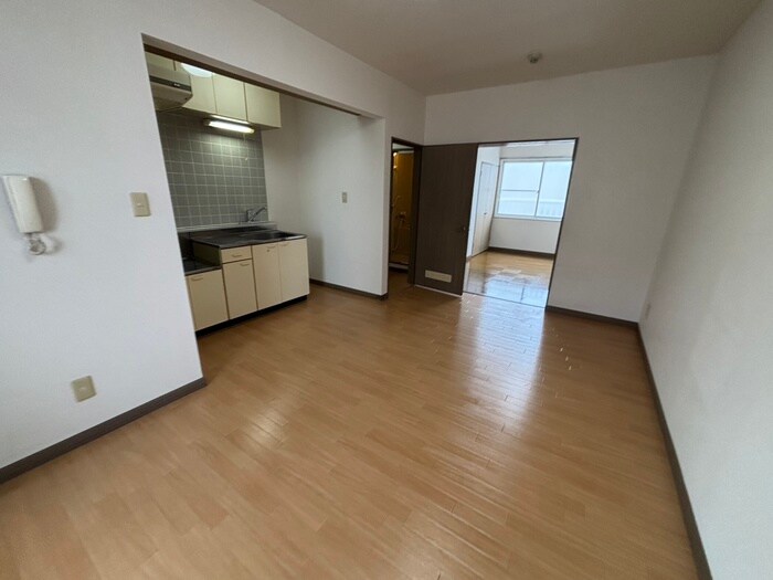 物件内観写真5　(居室)