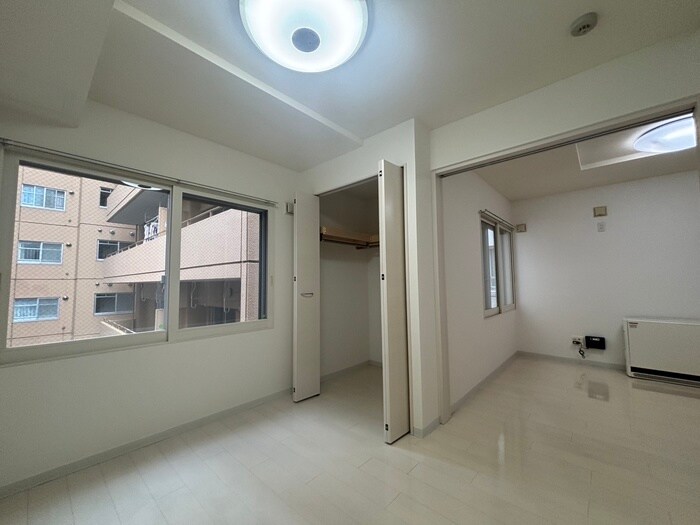 物件内観写真11　(居室)